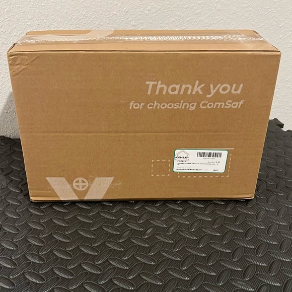 🌸 ComSaf glass storage container with lids 44oz set of 3 🌸 - Picture 2 of 5